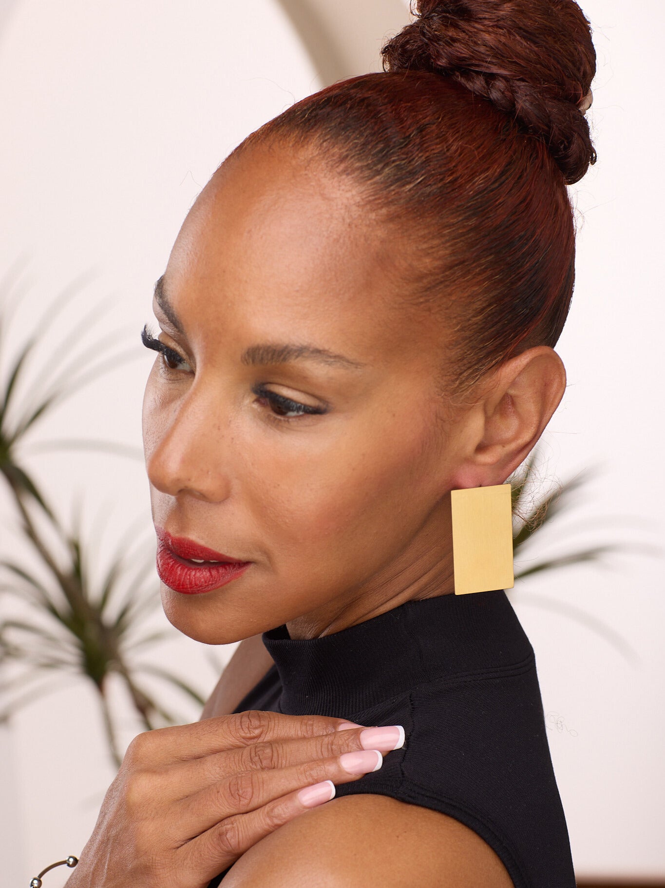 Edge Rectangle Earrings