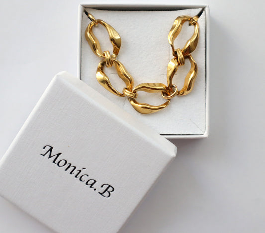 Daisy Necklace