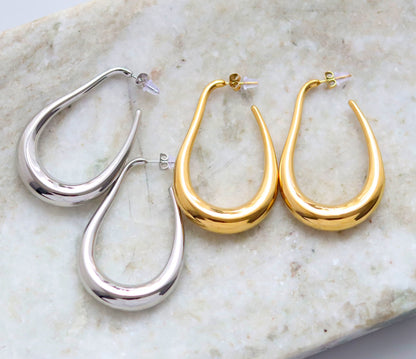 Liquid Curve Hoop Earrings