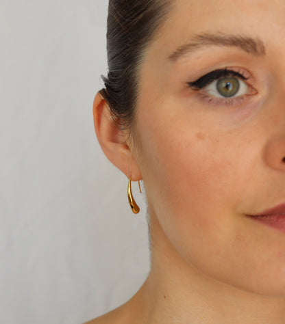Mini Teardrop Earrings