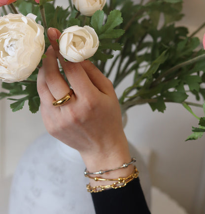 Seraphina Gold Ring