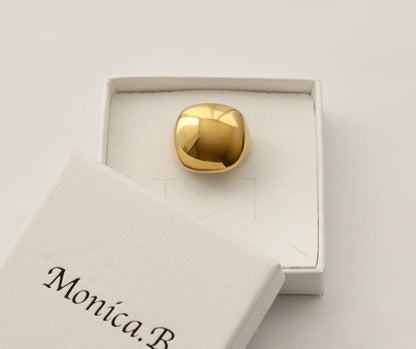 Solara Bold Gold Dome Ring