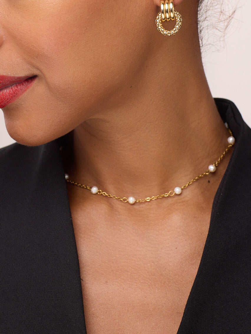 The Pearl Dot Chain