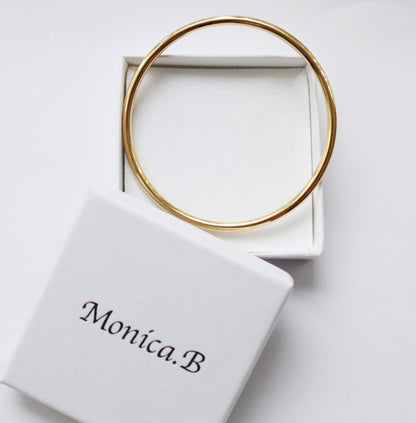 Thin Minimalist Bangle