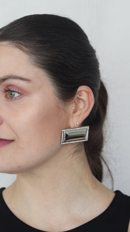 Rectangle Earring With Stones