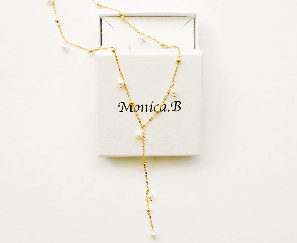 Calla Necklace